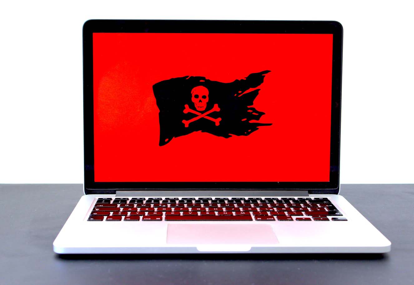 riscos-download-digitacao-pirata