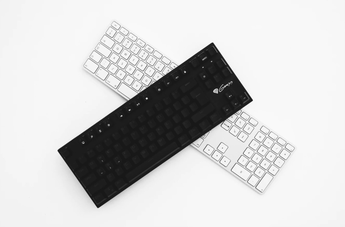 tipos de teclad- teclado branco e teclado preto