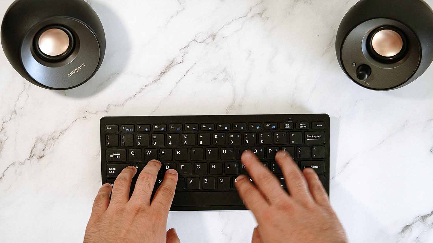 Aprenda a digitar mais rápido com o Typing.com