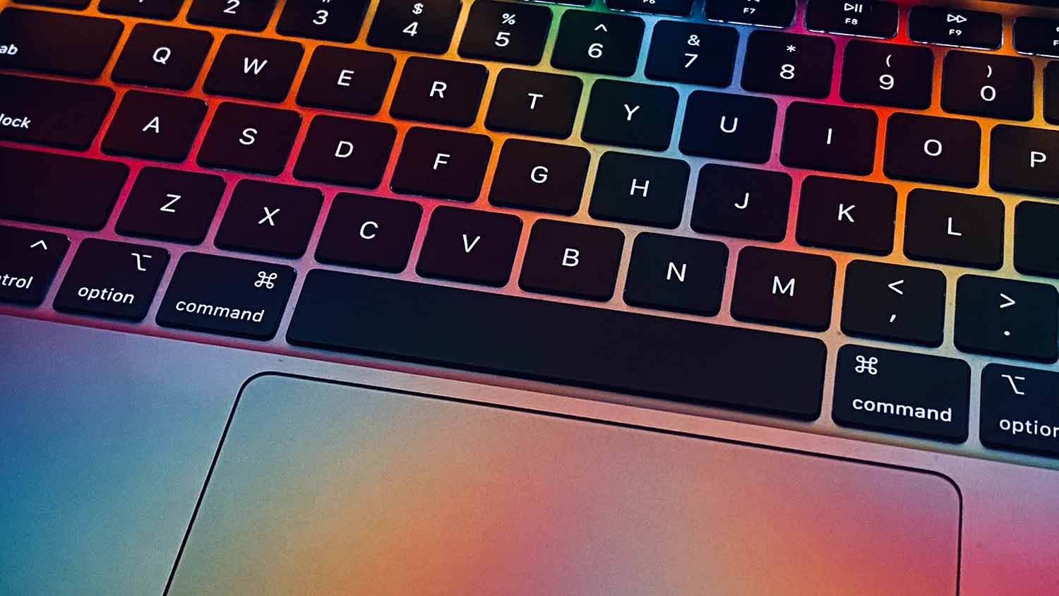 Já conhece o teclado? Digite melhor e mais rápido com um curso de