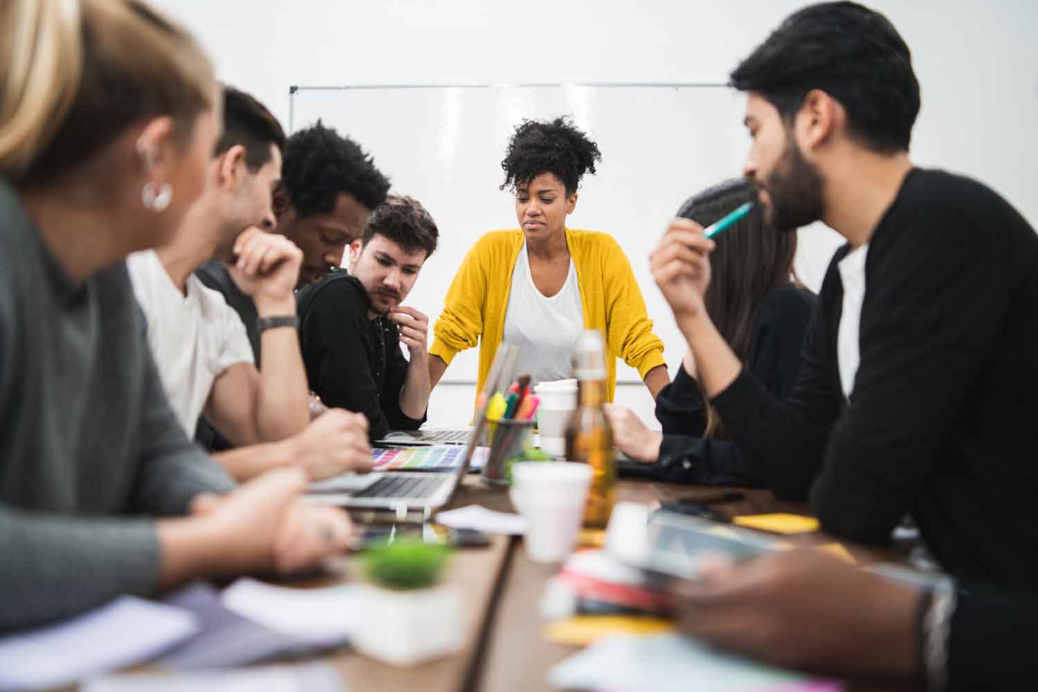 Conheça o modelo de liderança compartilhada e suas vantagens