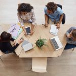 Se você está pensando em trabalhar de um coworking, acesse agora mesmo e saiba se é uma boa escolha