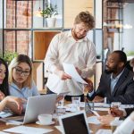 Confira dicas e fatos sobre o conceito da inteligência emocional no trabalho, além de conhecer as técnicas para aplicá-la