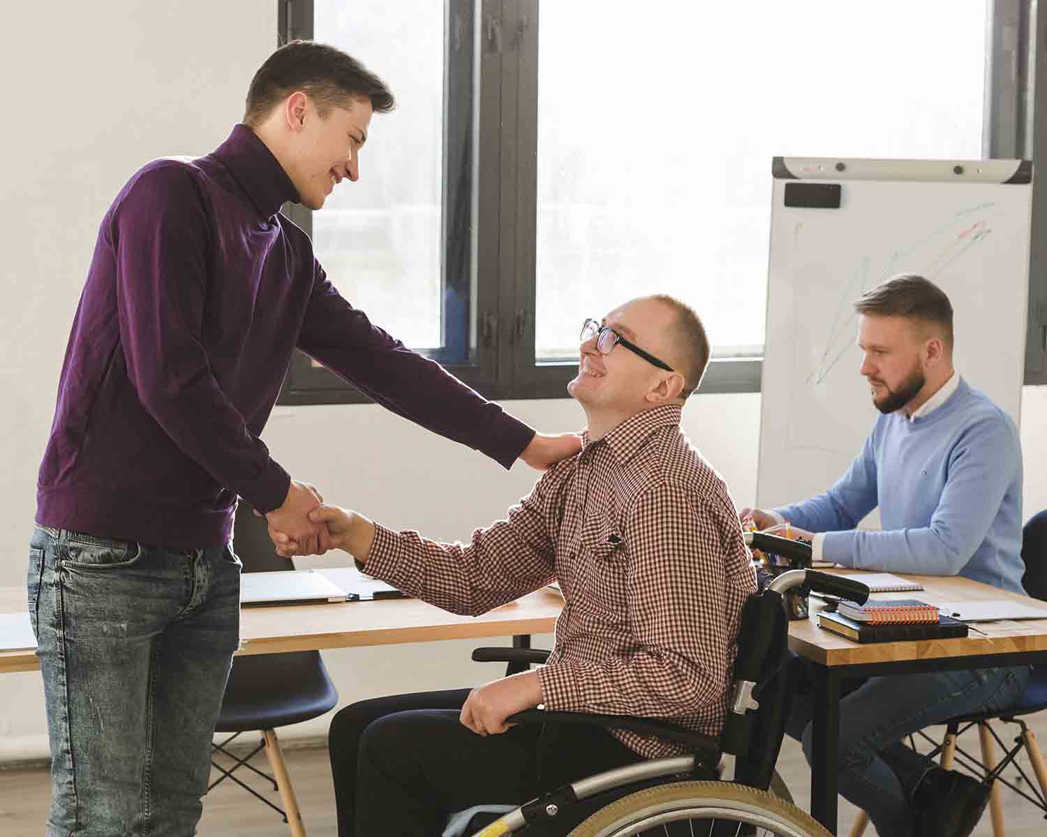 O RH faz a gestão dos funcionários. Atualmente, é essencial aprender como tornar o RH inclusivo na prática e não só em teoria.